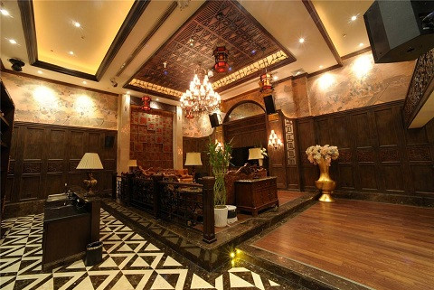 革吉哪个KTV少爷男模妹子服务好